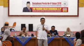 Wakil Ketua DPRD Sumbar Evi Yandri Rajo Budiman saat Sosialisasi Perda Provinsi Sumbar Nomor 9 Tahun 2018 tentang Pencegahan Penyalahgunaan Narkotika, Psikotropika dan Zat Adiktif Lainnya. (Foto: Ist)