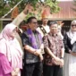 Wakil Ketua DPRD Sumbar Evi Yandri Rajo Budiman saat reses perseorangan DPRD Sumbar di SMAN 12 Padang, Jumat (21/8/2026). (Foto: Ist)