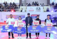 Wali Kota Padang, Fadly Amran menghadiri Closing Ceremony Honda DBL with Kopi Good Day 2026 West Sumatera di GOR Prayoga Padang, Sabtu (22/8/2026). (Foto: Pemko Padang)