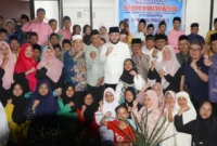 Wali Kota Padang Fadly Amran monitoring Progul Smart Surau sekaligus sosialisasi HJK Padang ke-357 di Masjid Darussakinah, Jumat (31/7/2026). (Foto: Pemko Padang)