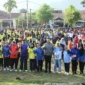 Wali Kota Padang Fadly Amran menghadiri Gebyar Senam di Lapangan Kompleks Perumahan Villa Mega, Mata Air, Kecamatan Padang Selatan, Minggu (30/8/2026) pagi. (Foto: Pemko Padang)