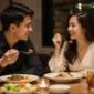 Ilustrasi pasangan romantis. (Foto: AI Generate)