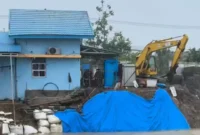 Intake Perumda Air Minum Kota Padang tertimbun material banjir. (Foto: Pemko Padang)