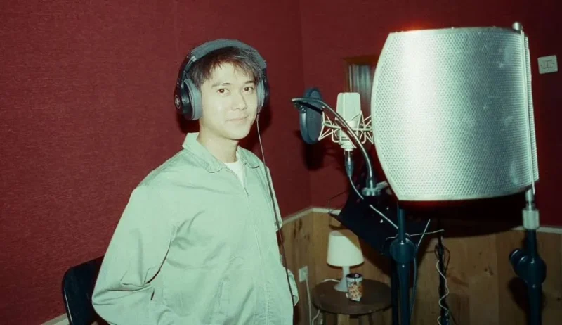 Iqbaal Ramadhan rilis OST Film Operasi Pesta Copet. (Foto: IG @iqbaal.e)