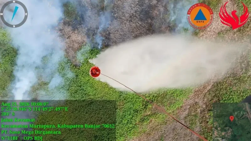 Lima pesawat TNI AU dikirim ke Kalimantan untuk memperkuat 30 armada dalam penanganan karhutla di sejumlah wilayah. (Foto: BPMI Setpres)