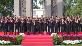 Bank Indonesia bersama ASPI meluncurkan Kartu Kredit Indonesia pada momentum HUT ke-81 Kemerdekaan RI. (Foto: BI)