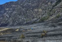 Kebakaran Bromo membuat akses wisata ditutup sementara. Wisatawan bisa mengajukan refund atau reschedule tiket hingga 31 Agustus 2026. (Foto: Dok. Kemenpar)