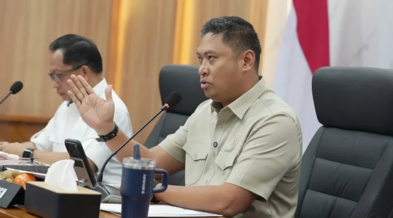 Kepala BGN Sudaryono dalam Rapat Koordinasi Khusus bersama Mendagri dan kepala daerah se-Indonesia, Kamis (13/8). (Foto: Biro Hukum dan Humas BGN)