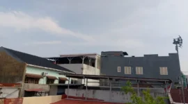 Kondisi langit Kota Padang tampak berkabut. (Foto: Javanusa.com)