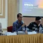 
Kepala Kantor Wilayah Kemenkeu Sumbar Tarmizi saat konferensi pers APBNKiTa. (Foto: Kanwil DJPB Sumbar)
