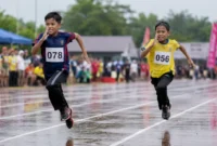 Ilustrasi anak mengikuti lomba lari. (Foto: AI Generate)
