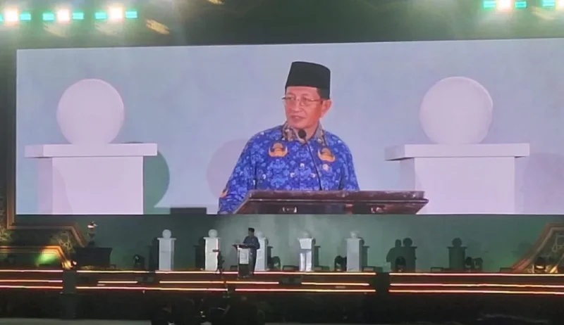 Menag Nasaruddin Umar mewakili Presiden Prabowo Subianto membuka MTQ VIII Korpri di Makassar, Sulawesi Selatan, Senin (24/8/2026). (Foto: Kemenag)