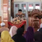 Ketua DPRD Sumbar Muhidi saat menggelar reses di Masjid Khusnul Khotimah, Kelurahan Kampung Baru, Kecamatan Lubeg, Jumat (21/8/2026). (Foto: Pemko Padang)