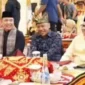 Ketua DPRD Sumbar Muhidi dan Wakil Ketua Nanda Satria saat menghadiri Padang Bajamba. (Foto: Ist)