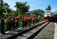 Sebanyak 27.432 pelanggan menggunakan kereta api di Sumbar saat libur HUT ke-81 RI. (Foto: PT KAI Divre II Sumbar)