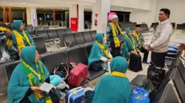 Kemenhaj membuka pos layanan di Terminal 2F Bandara Internasional Soekarno-Hatta, Tangerang, Banten. (Foto: Kemenhaj)