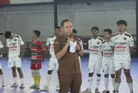 Kadispora Sumbar, Mahdianur membuka Liga Futsal Nusantara Sumatera Barat 2026. (Foto: Ist)