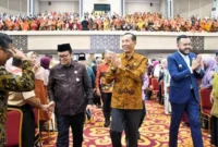 Wali Kota Padang Fadly Amran menghadiri penandatanganan MoU antara Pemko Padang dengan UniKL di Auditorium UNP, Kamis (6/8/2026). (Foto: Pemko Padang)