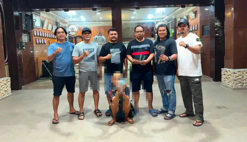 Tim Klewang Polresta Padang mengamankan remaja 16 tahun yang diduga mencuri kabel listrik toko elektronik di Pasar Raya Padang. (Foto: Polda Sumbar)
