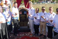 Wali Kota Padang Fadly Amran bersama Wali Kota Hildesheim, Jerman, Ingo Meyer, meresmikan Jembatan Hildesheim di kawasan Batang Arau, Jumat (7/8/2026). (Foto: Pemko Padang)
