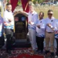 Wali Kota Padang Fadly Amran bersama Wali Kota Hildesheim, Jerman, Ingo Meyer, meresmikan Jembatan Hildesheim di kawasan Batang Arau, Jumat (7/8/2026). (Foto: Pemko Padang)