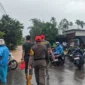 BPBD Padang kerahkan personel untuk evakuasi warga. (Foto: Pemko Padang)