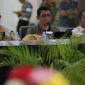 Kepala BNPB Letjen TNI Dr. Suharyanto saat Rapat koordinasi bersama kementerian/lembaga dan pemerintah daerah di Kantor Bupati Manggarai Barat, Minggu (16/8). (Foto: Bidang Komunikasi Kebencanaan/Danung Arifin)