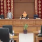 Sekretaris Daerah Rida Ananda mengikuti rapat paripurna DPRD Payakumbuh, Kamis (27/8/2026). (Foto: MC Payakumbuh)