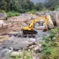 Pemko Padang mulai rehabilitasi bendungan dan drainase pascabanjir di sejumlah lokasi. (Foto: Pemko Padang)