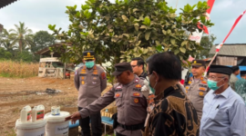Tim Kompolnas 2026 melakukan visitasi dan verifikasi Rumah Kompos Sago Mandiri di Jorong Koto Baru, Nagari Banda Dalam, Kecamatan Situjuh Limo Nagari, Kabupaten Lima Puluh Kota, Jumat (21/8/2026). (Foto: Polda Sumbar)