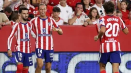 Atletico Madrid menang 3-1 atas Sevilla. Alex Baena mencetak dua gol pada pertandingan di Estadio Ramon Sanchez Pizjuan, Minggu (30/8/2026) dini hari WIB. (Foto: IG @alexbbaena)