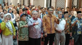 Ketua DPRD Sumbar Muhidi saat menyosialisasikan Perda Sumbar Nomor 5 Tahun 2020 tentang Ketenteraman, Ketertiban Umum dan Perlindungan Masyarakat, Sabtu (8/8/2026). (Foto: Ist)
