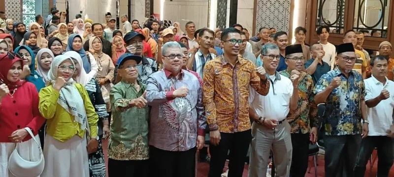 Ketua DPRD Sumbar Muhidi saat menyosialisasikan Perda Sumbar Nomor 5 Tahun 2020 tentang Ketenteraman, Ketertiban Umum dan Perlindungan Masyarakat, Sabtu (8/8/2026). (Foto: Ist)