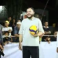 Wali Kota Padang, Fadly Amran membuka Turnamen Bola Voli Wali Kota Padang Cup 2026 di Lapangan Bola Voli Batuang, Kecamatan Bungtekab, Sabtu (1/8/2026). (Foto: Pemko Padang)