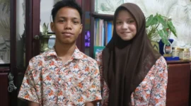 Veodri Ugraha Marvi dan Cinta Early. (Foto: Pemko Padang)