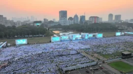 Lebih dari 100 ribu jemaah menghadiri Zikir dan Doa Kebangsaan di Monas, Jakarta, Sabtu (1/8/2026). (Foto: Ist/Kemenag)