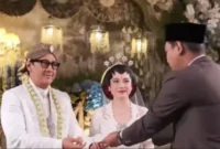Andre Taulany dan Amanda Rigby resmi menikah. (Foto: TikTok @qwerty123585)