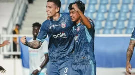 Arema FC menang telak 4-0 atas Isenmulang Kalteng di laga perdana Super League 2026/2027. (Foto: IG @aremafcofficial)