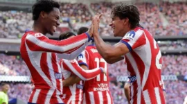 Atletico Madrid mengalahkan Real Madrid 2-1 dalam Derby Madrid pada Minggu (20/9/2026) malam WIB. (Foto: IG @atleticodemadrid)