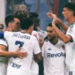Pemain Como merayakan gol ke gawang Genoa di Stadion Luigi Ferraris, Sabtu (5/9). (Foto: Como)