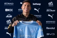 Enzo Fernandez resmi bergabung dengan Manchester City. (Foto: IG @mancity)