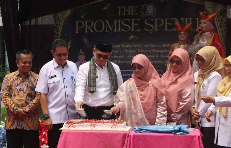 SMPN 7 Padang memperingati HUT ke-58 dengan menghadirkan berbagai rangkaian kegiatan, Rabu (2/9/2026). (Foto: Pemko Padang)