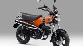 Honda ST125 Dax hadir dengan warna baru Candy Energy Orange dan Pearl Shining Black. (Foto: AHM)