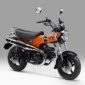 Honda ST125 Dax hadir dengan warna baru Candy Energy Orange dan Pearl Shining Black. (Foto: AHM)