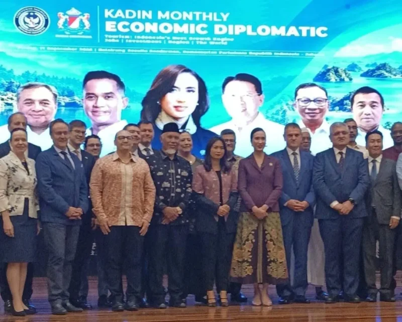 Gubernur Sumbar Mahyeldi menghadiri KADIN Indonesia Monthly Economic Diplomacy Breakfast di Gedung Sapta Pesona, Kementerian Pariwisata, Jakarta, Jumat (11/9/2026). (Foto: Adpsb)