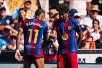 Lamine Yamal dan Raphinha mencetak gol untuk Barcelona saat menghadapi Valencia dalam lanjutan LaLiga. Barcelona menang telak 5-0 atas Valencia. (Foto: IG @fcbarcelona)