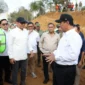 Mentan Andi Amran Sulaiman saat kunjungan kerja di Bone, Sulawesi Selatan, Jumat (25/9). (Foto: Ditjen PKH Kementan)