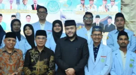 Wali Kota Padang, Fadly Amran menjadi keynote speaker pada acara Puncak Milad ke-49 BKPRMI tingkat Sumbar di Aula Masjid Raya Syekh Ahmad Khatib Al-Minangkabawi, Sabtu (19/9/2026). (Foto: Pemko Padang)