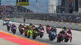 Jorge Martin, Marc Marquez dan Bezzecchi bersaing ketat berebut posisi puncak di GP San Marino. (Foto: MotoGP.com)