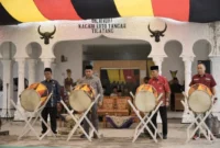 Pembukaan kegiatan pelestarian seni budaya di Medan Nan Bapaneh Kantor Wali Nagari Koto Tangah, Kecamatan Tilatang Kamang, Kabupaten Agam, Sabtu (26/9/2026). (Foto: Adpsb)